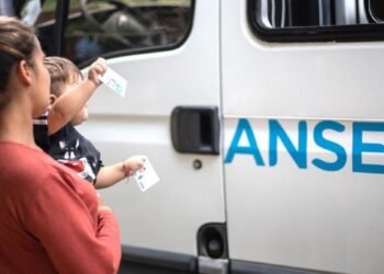 ANSES suspendió la AUH en mayo: ¿qué motivos hay y cómo reclamar tu pago?