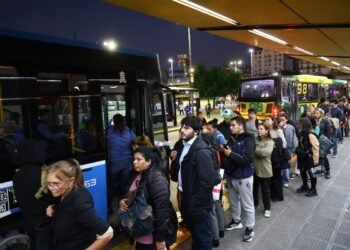 Aumenta el boleto de colectivos un 11,16% en la provincia de Buenos Aires: nuevas tarifas desde hoy